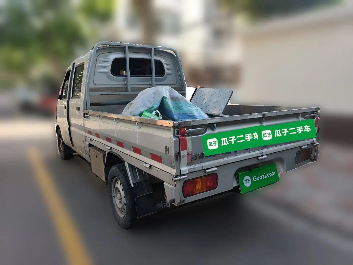 Wuling Rongguang Small Truck 2021 1.5L Base Version Double-Cab L3C — миниатюра 4