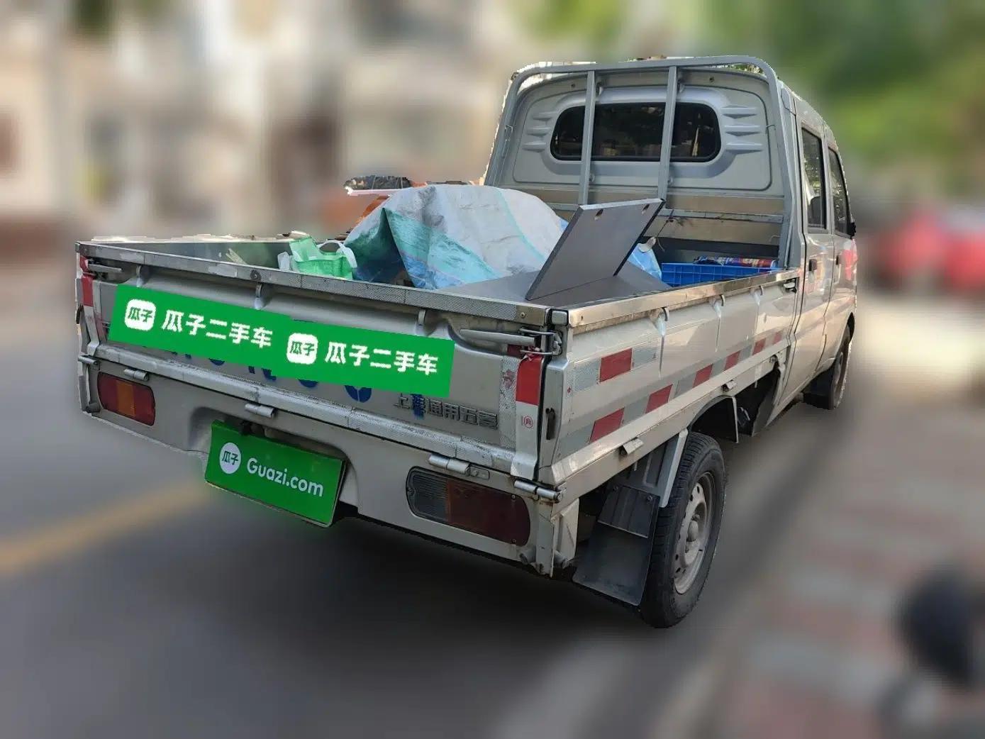 Wuling Rongguang Small Truck 2021 1.5L Base Version Double-Cab L3C — миниатюра 6
