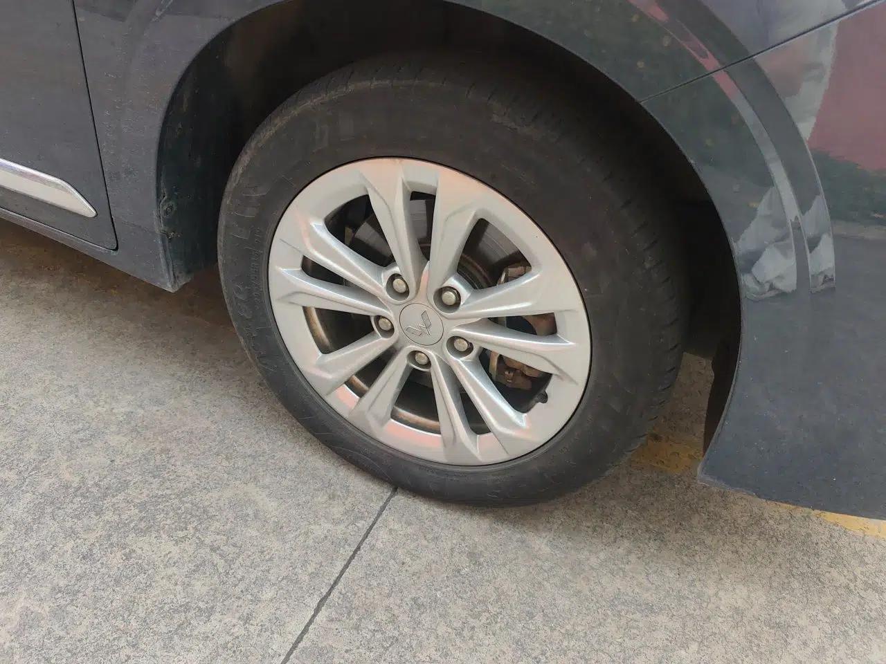 Wuling Jiachen 2022 1.5T CVT Smart Luxury Version — миниатюра 8