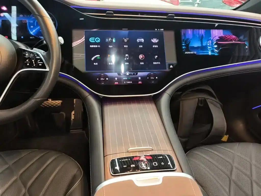 Mercedes-Benz EQS 2022 Facelift 580 4MATIC — миниатюра 13