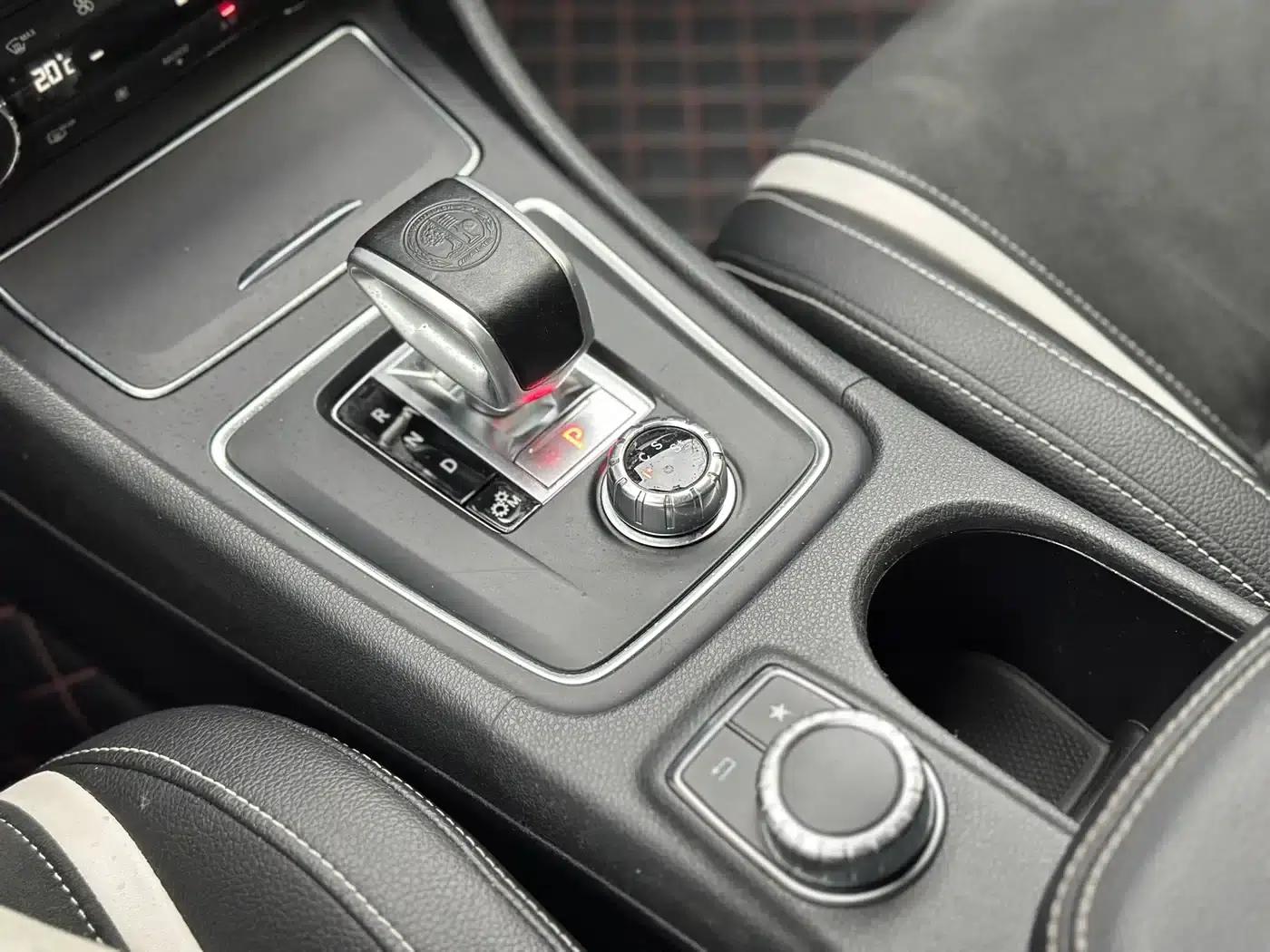 2017 Mercedes-Benz CLA AMG Facelift AMG CLA 45 4MATIC — миниатюра 26