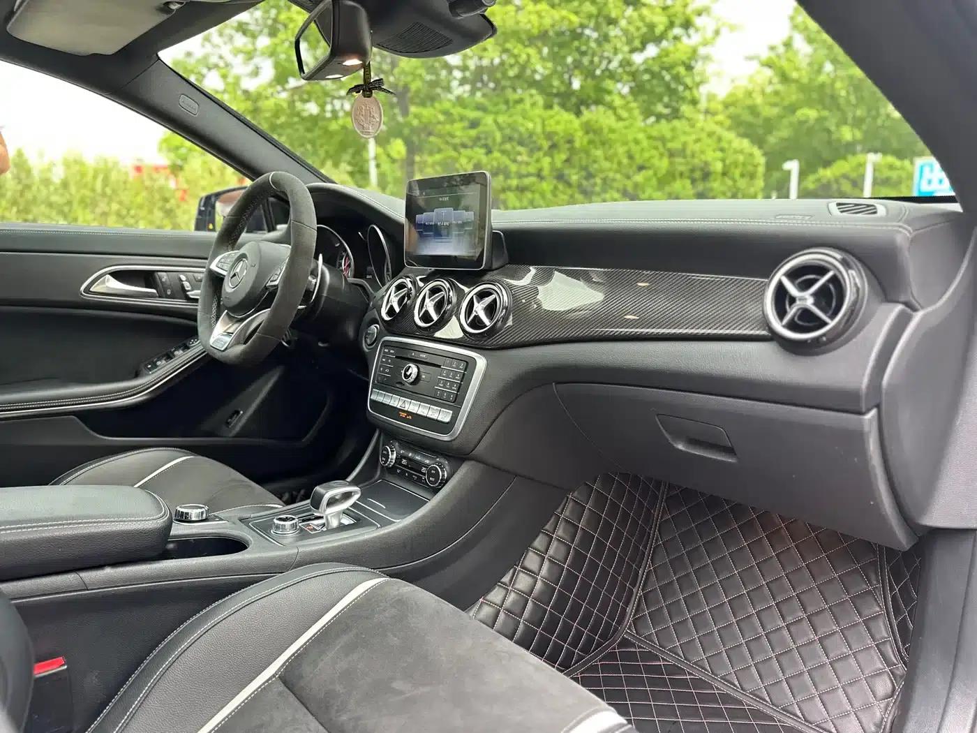 2017 Mercedes-Benz CLA AMG Facelift AMG CLA 45 4MATIC — миниатюра 40
