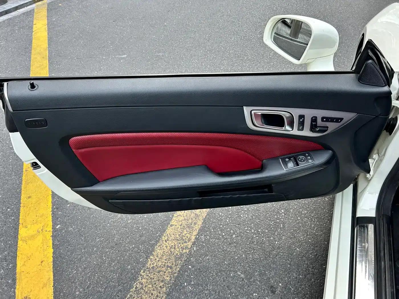 Mercedes-Benz SLK-Class 2011 SLK 200 Fashion Edition — миниатюра 12