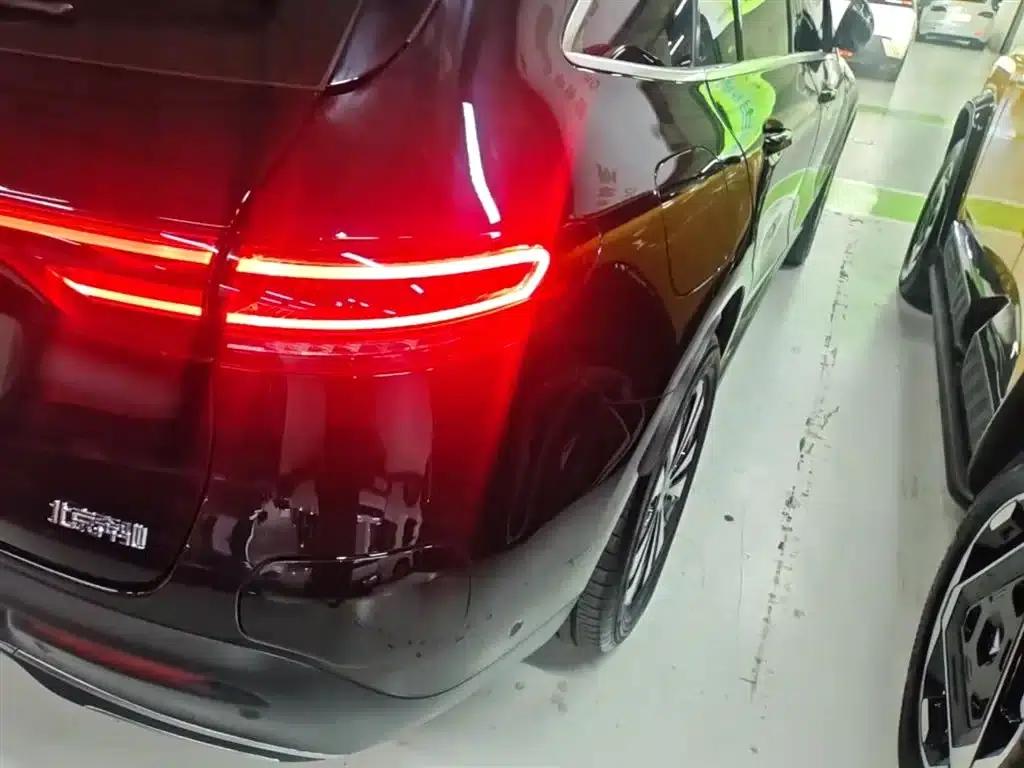 Mercedes-Benz EQC 2021 Model EQC 350 4MATIC — миниатюра 8
