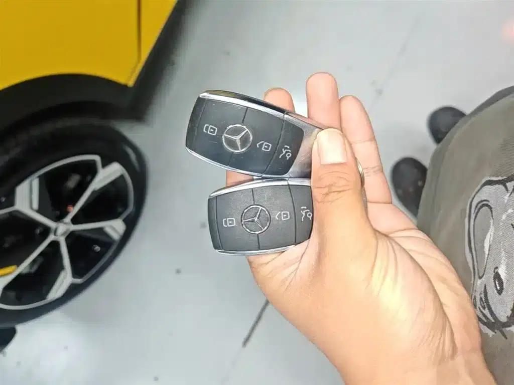 Mercedes-Benz EQC 2021 Model EQC 350 4MATIC — миниатюра 9