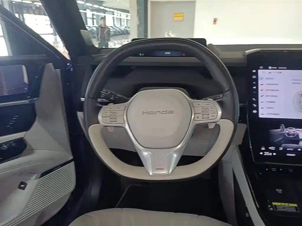 GAC Honda P7 2025 All-Wheel Drive Long Range Max — миниатюра 11