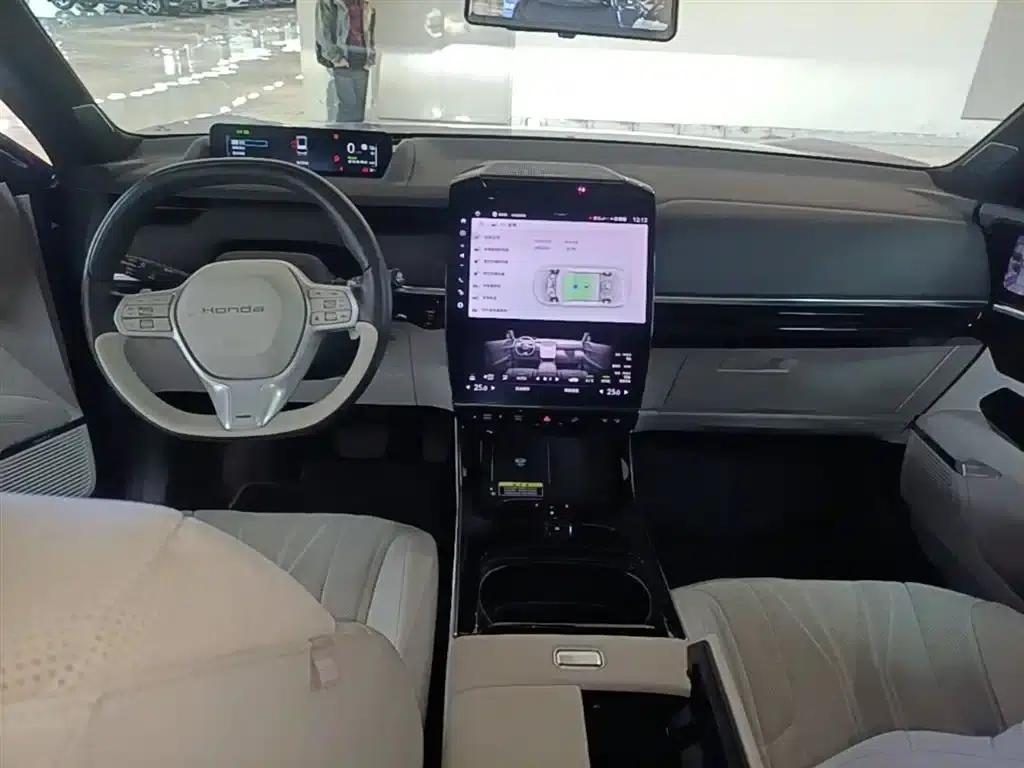GAC Honda P7 2025 All-Wheel Drive Long Range Max — миниатюра 10
