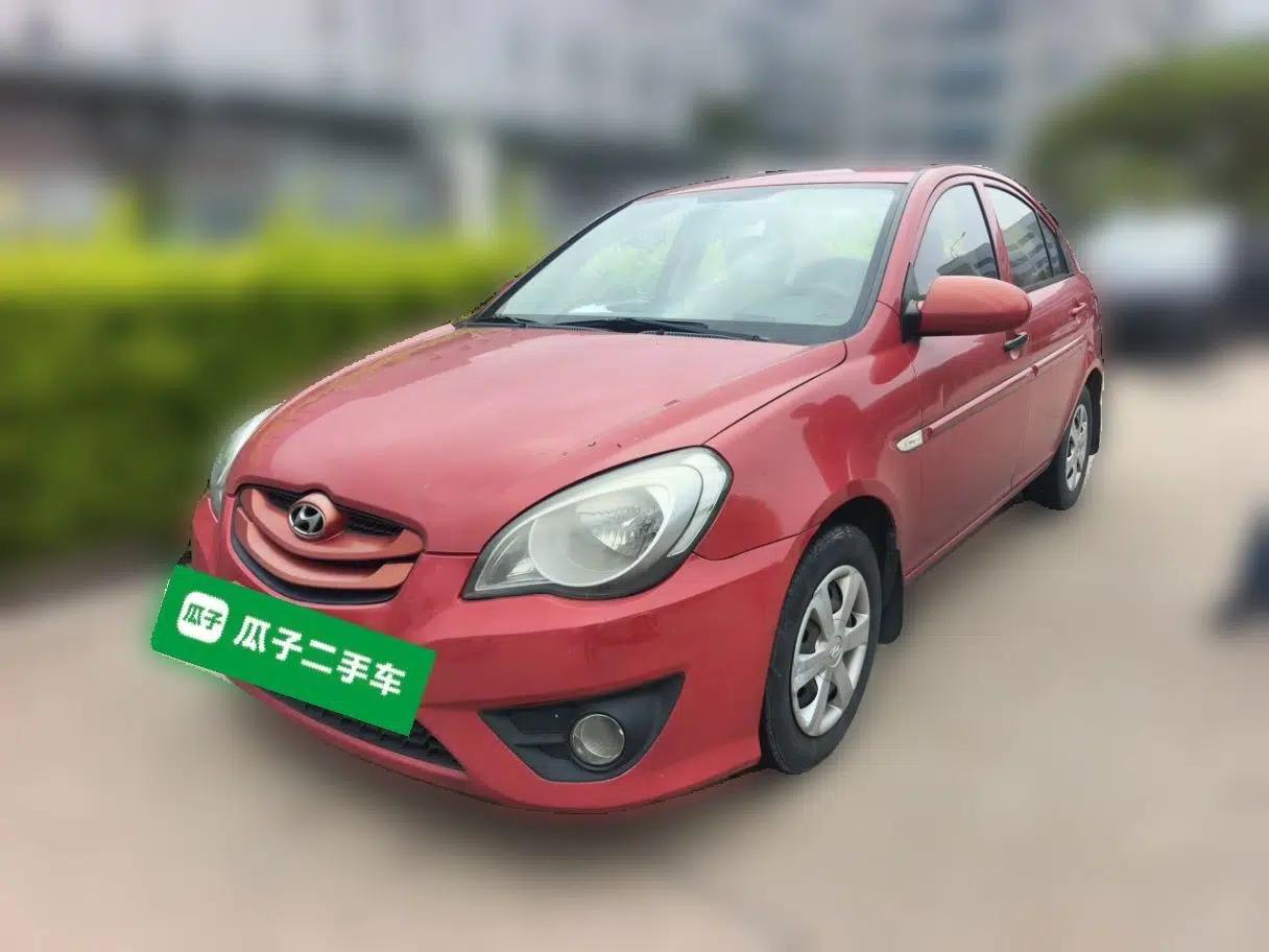 Hyundai Accent 2011 1.4 Manual Comfort Version — миниатюра 1