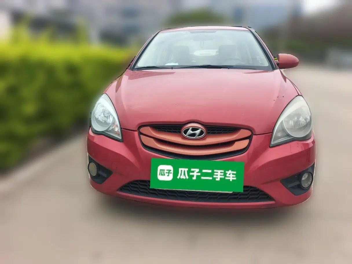 Hyundai Accent 2011 1.4 Manual Comfort Version — миниатюра 2