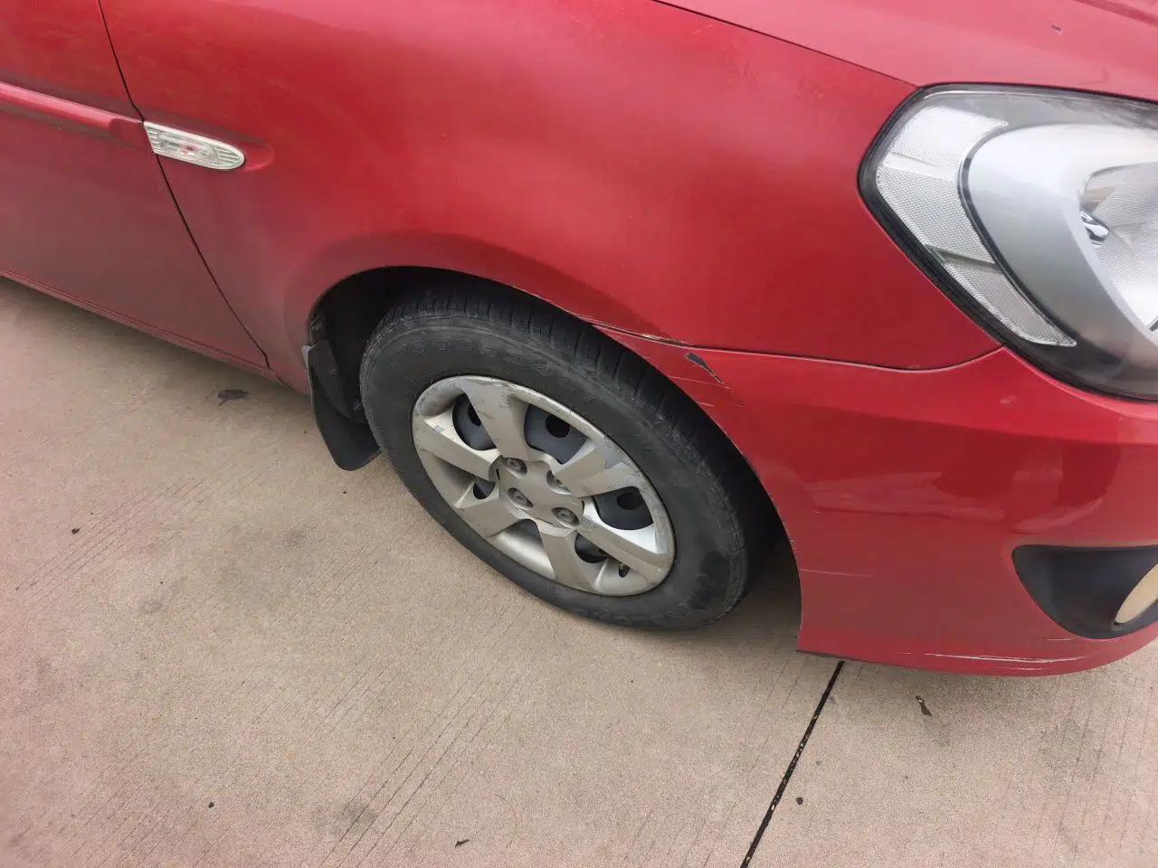 Hyundai Accent 2011 1.4 Manual Comfort Version — миниатюра 8