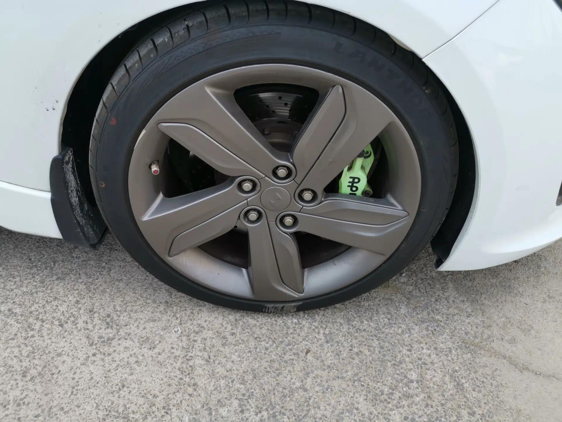 Hyundai Veloster 2012 1.6T Automatic Luxury Edition — миниатюра 8