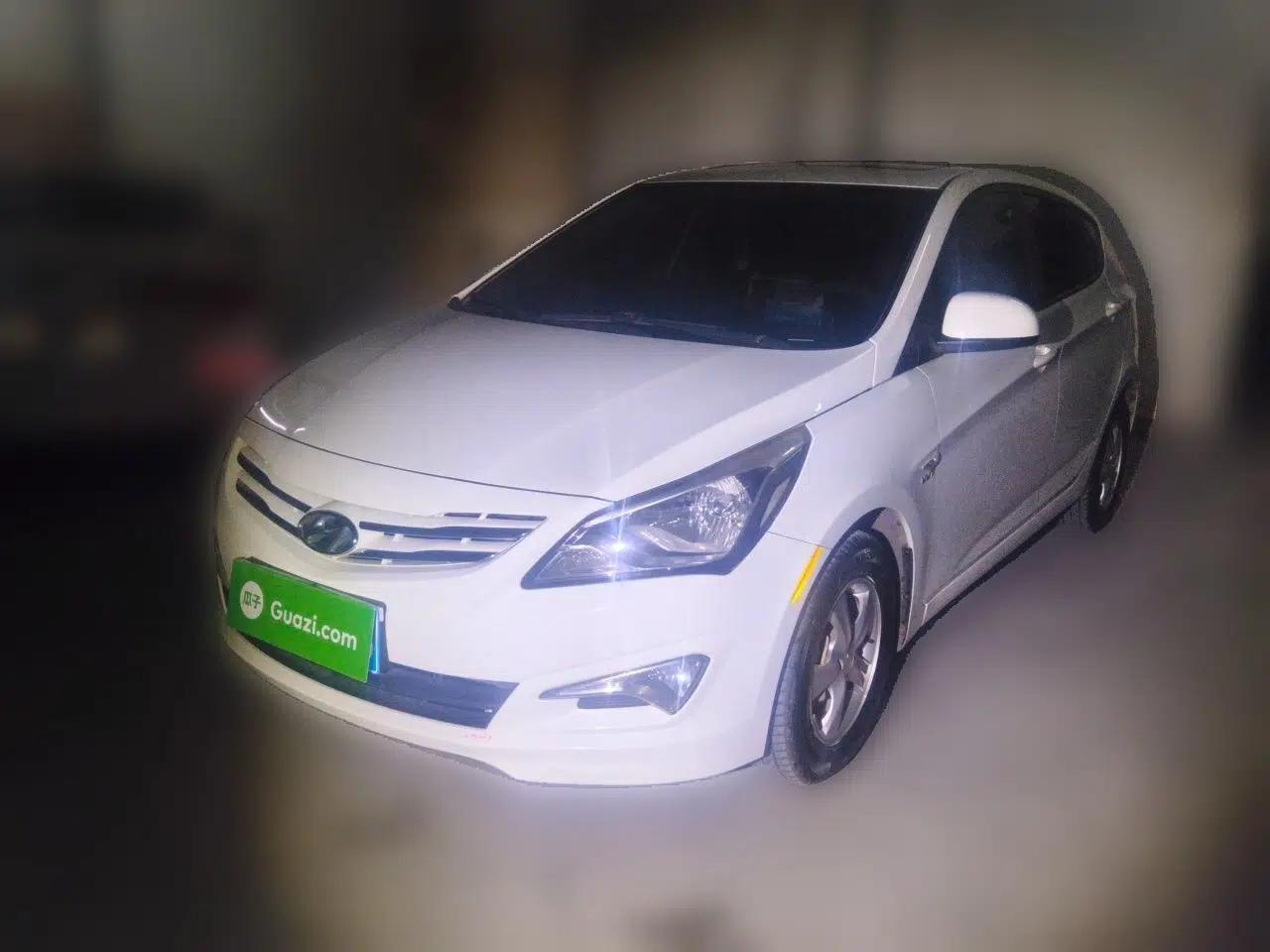 Hyundai Verna Ray 2014 1.4L Manual GLX — миниатюра 1