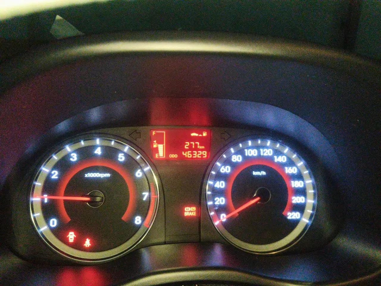 Hyundai Verna Ray 2014 1.4L Manual GLX — миниатюра 13