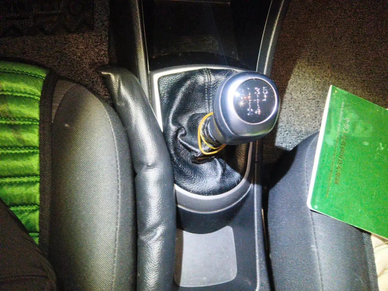 Hyundai Verna Ray 2014 1.4L Manual GLX — миниатюра 15