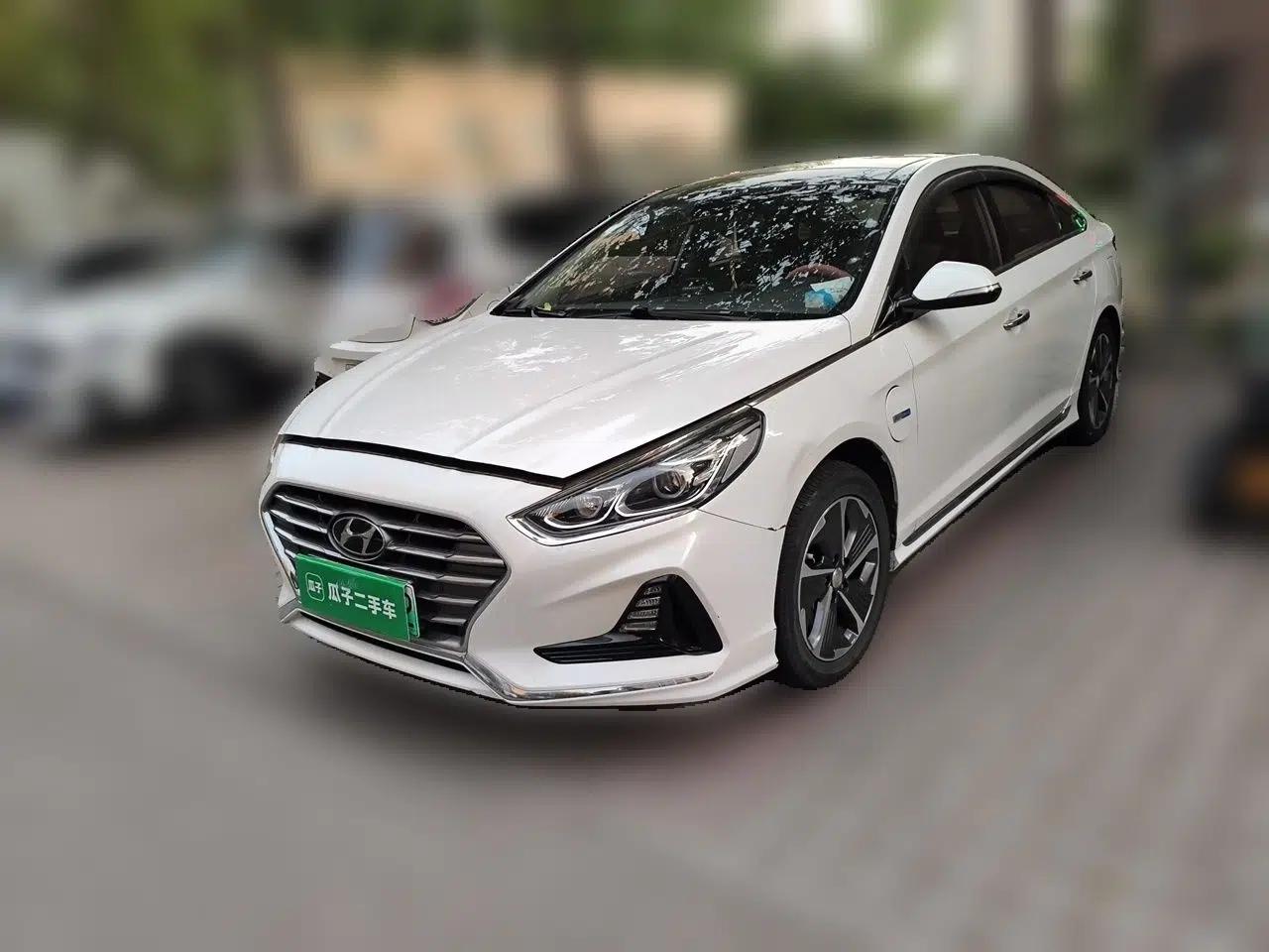 Hyundai Sonata Plug-in Hybrid 2018 2.0 PHS Smart Connect Version China VI Standard — миниатюра 1