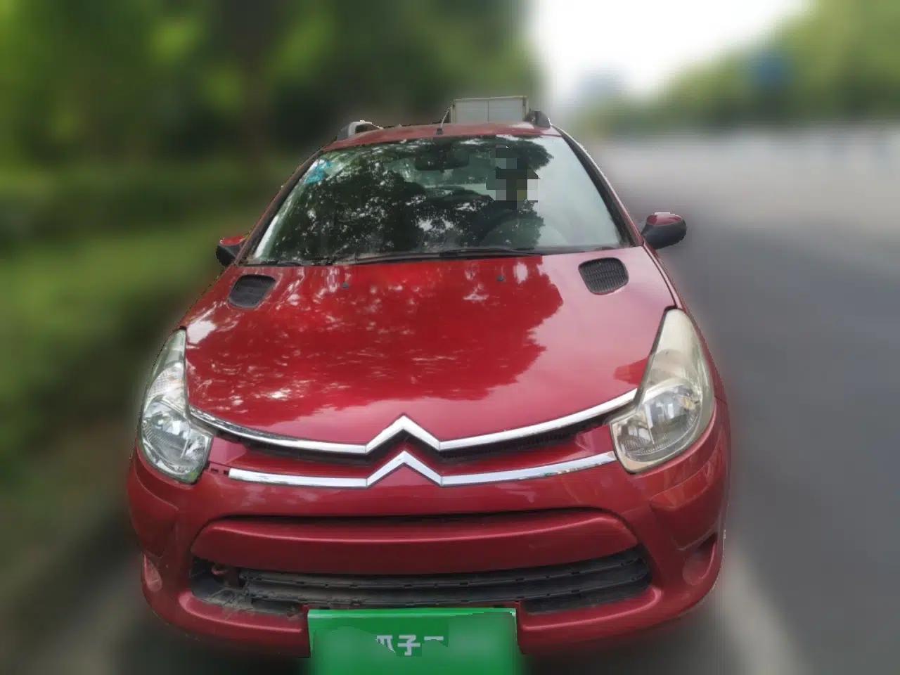 Citroen C2 2012 1.4L Manual Sport Model — миниатюра 2
