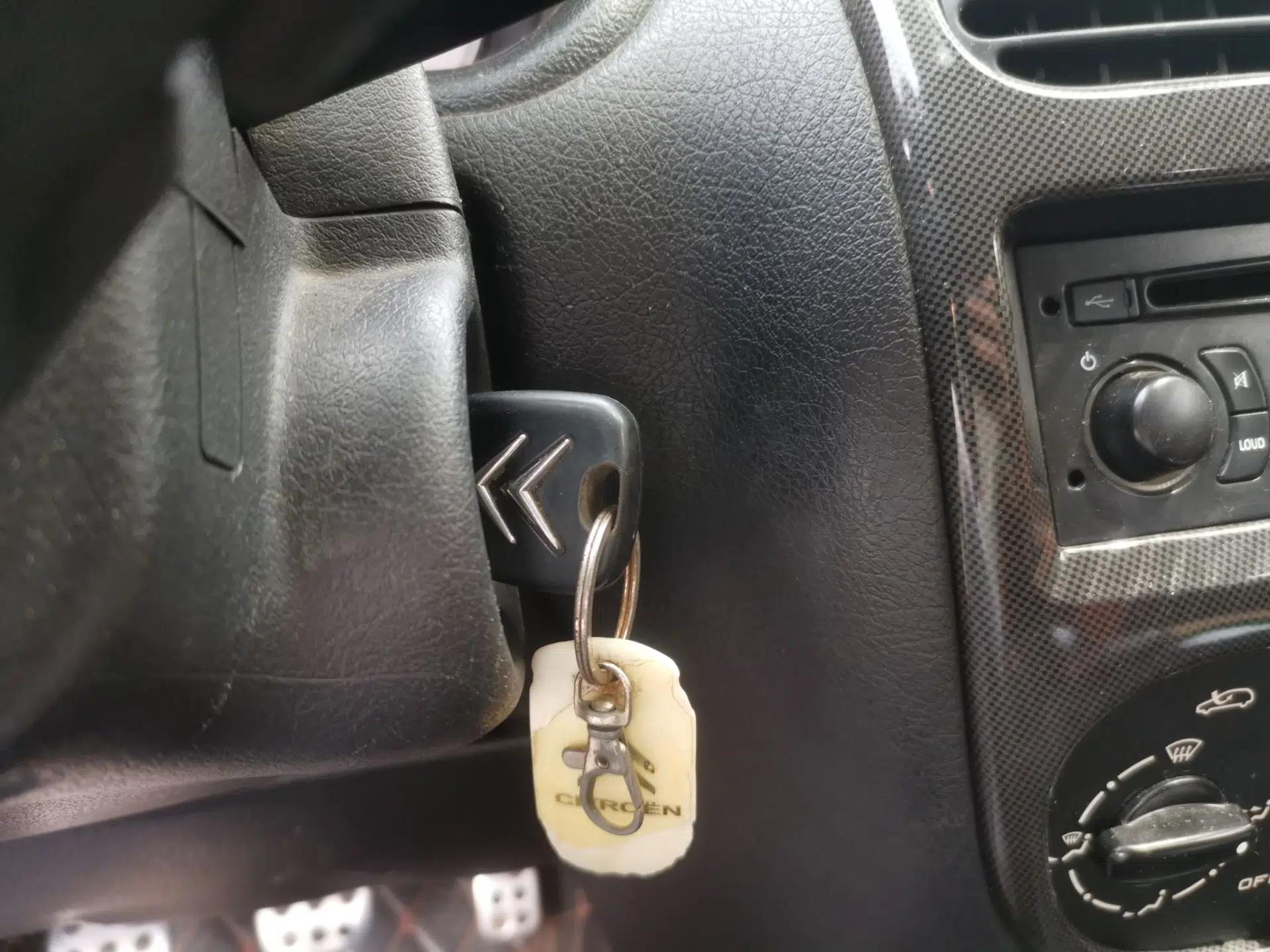 Citroen C2 2012 1.4L Manual Sport Model — миниатюра 9