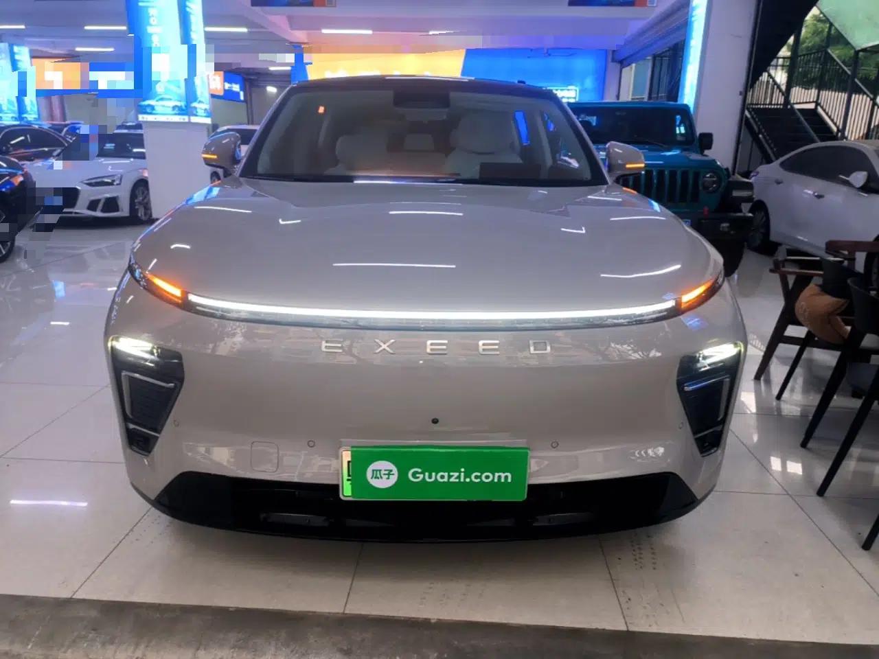 EXEED Star Era ET 2024 Range-Extended 240 Max All-Wheel Drive — миниатюра 2