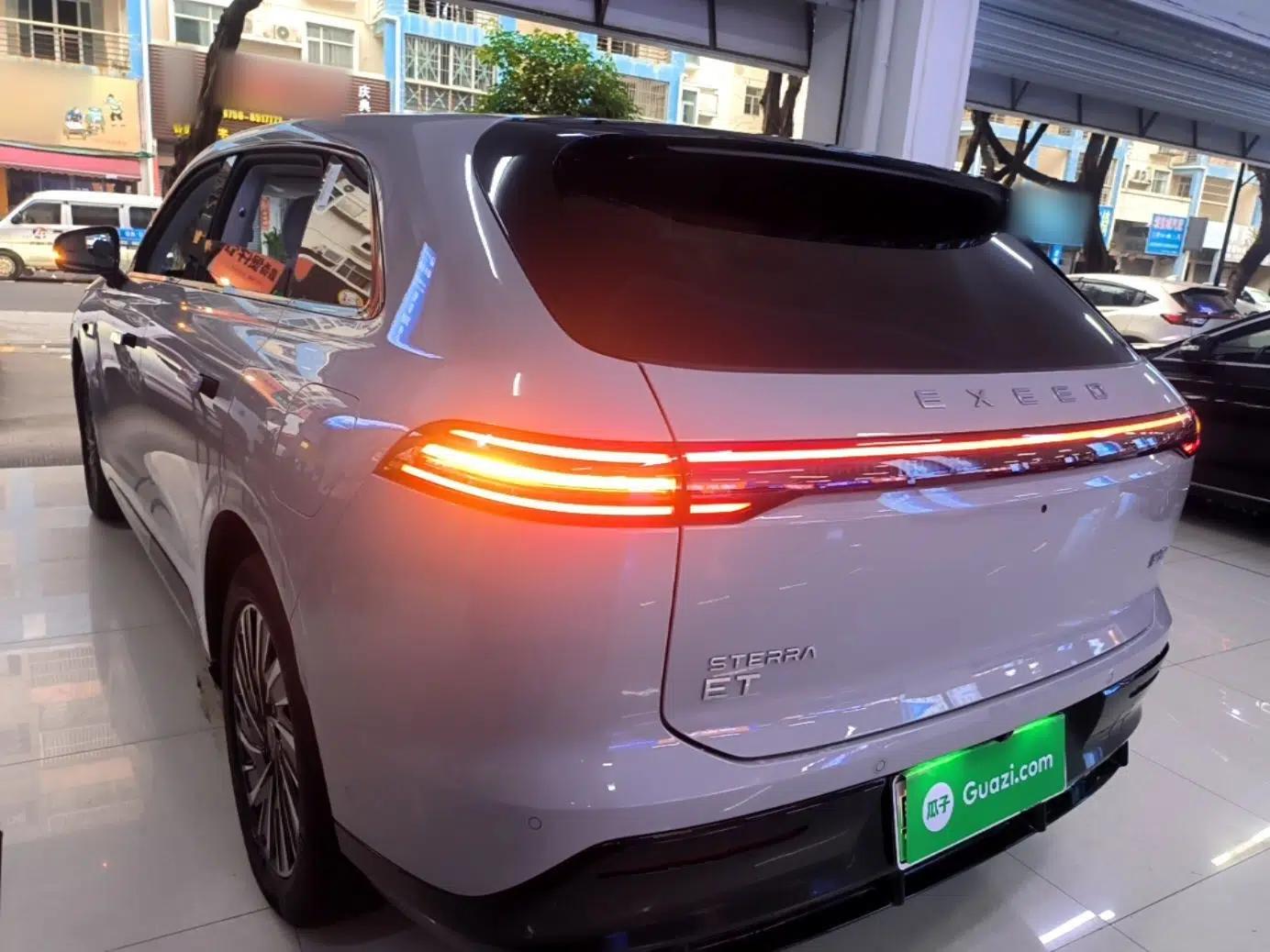EXEED Star Era ET 2024 Range-Extended 240 Max All-Wheel Drive — миниатюра 4