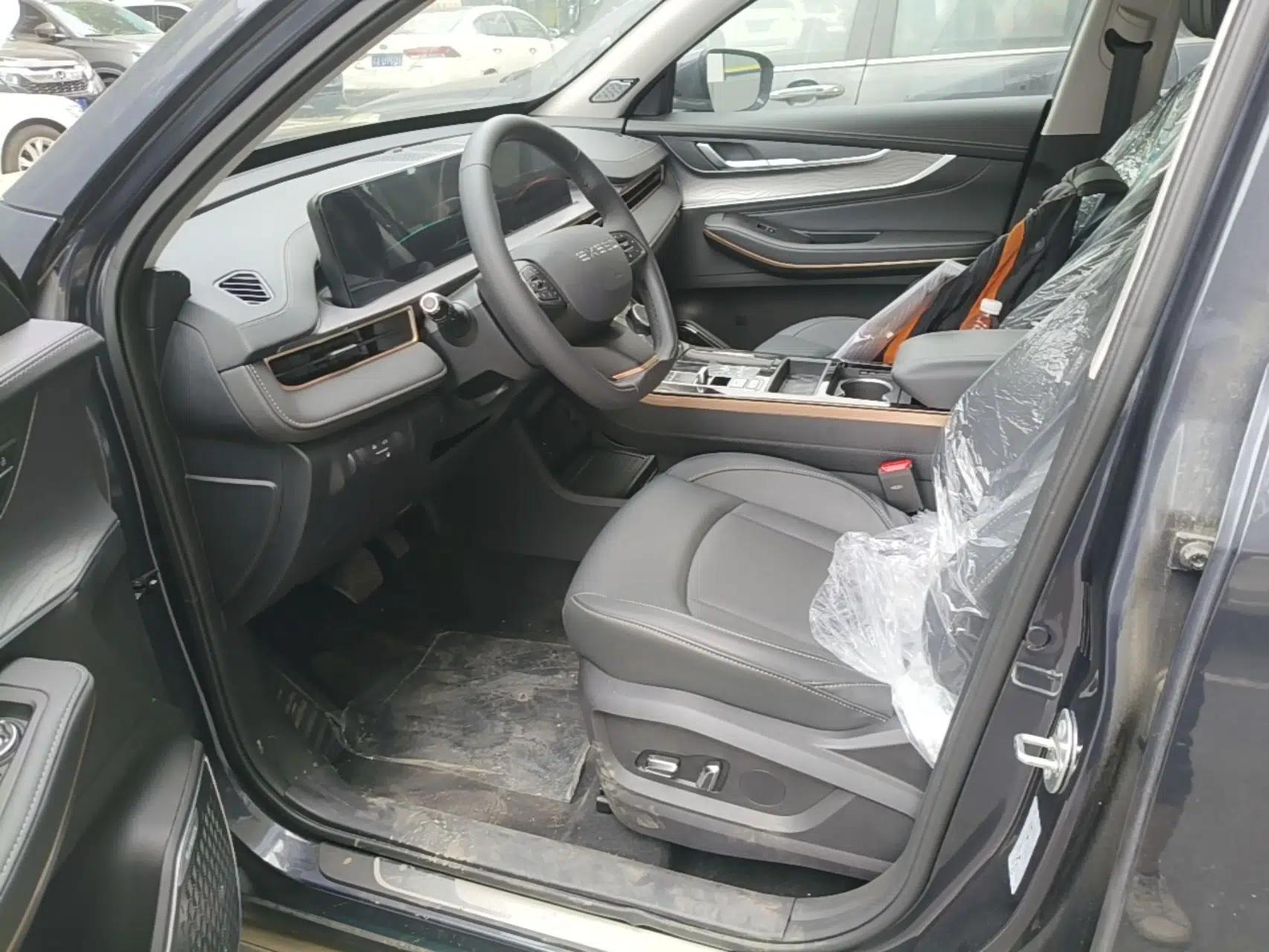 EXEED Zhuifeng C-DM 2022 1.5 TCI-DHT 105 km "Chengfeng Qi" Edition — миниатюра 18