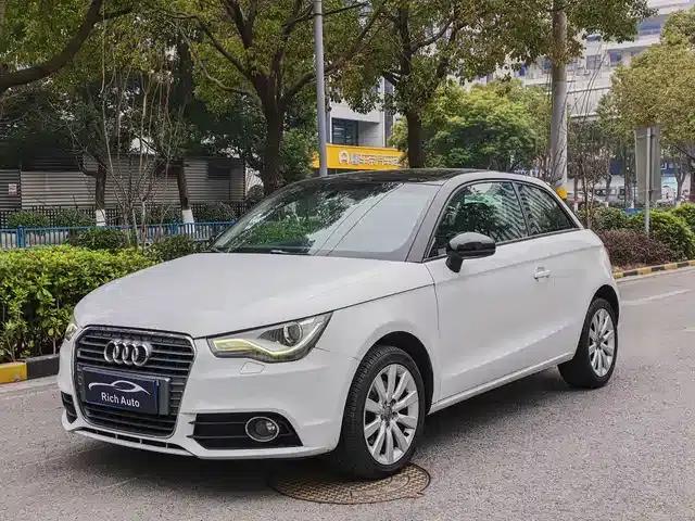 Audi A1 2014 30 TFSI Comfort
