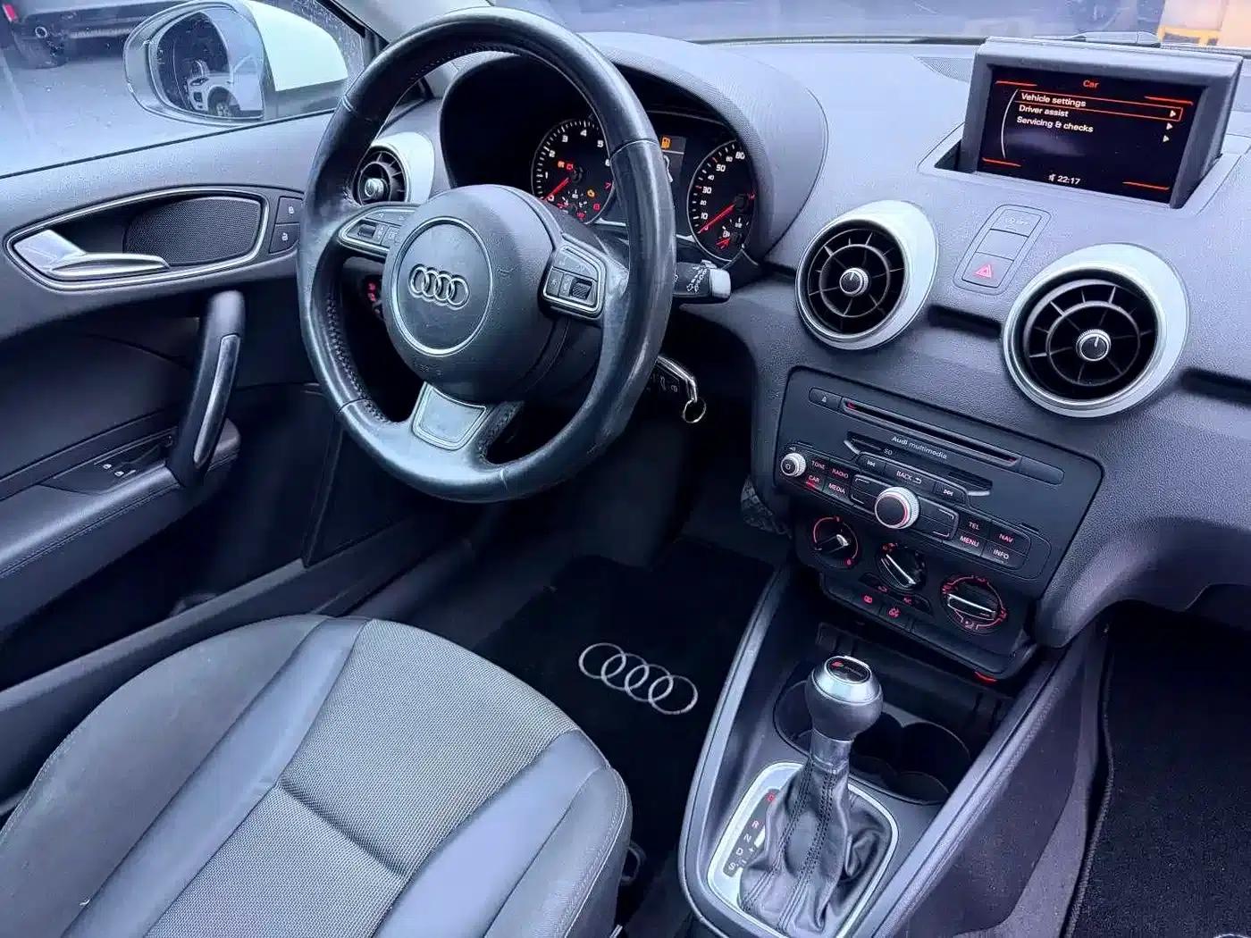 Audi A1 2012 1.4 TFSI Ego — миниатюра 15