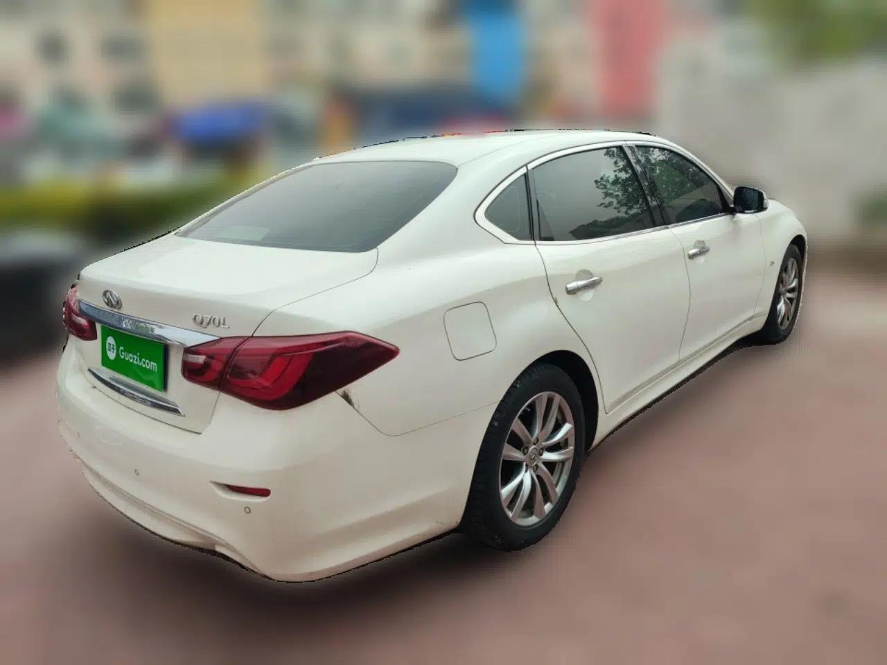 Infiniti Q70 2017 Q70L 2.5L Elite Edition — миниатюра 6