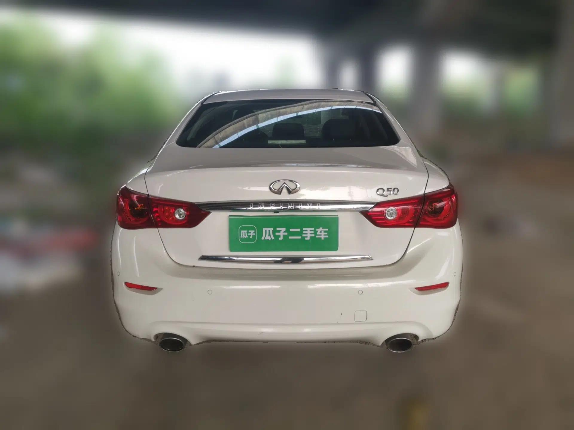 Infiniti Q50 2014 3.7L Luxury Edition — миниатюра 5