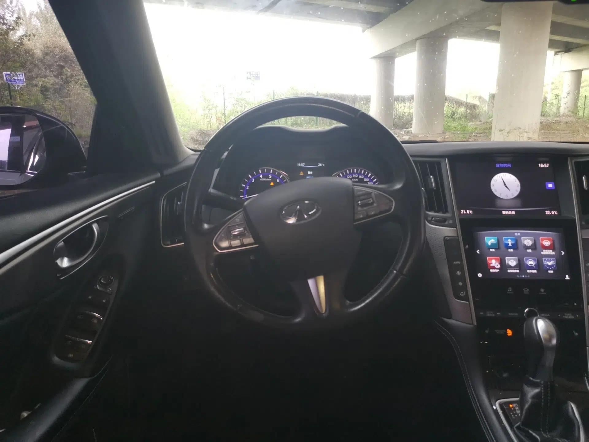 Infiniti Q50 2014 3.7L Luxury Edition — миниатюра 9