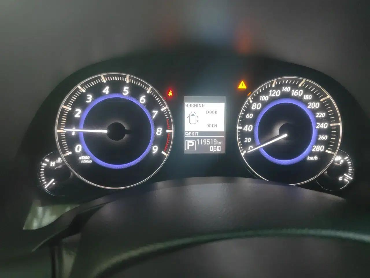 Infiniti QX70 2013 3.7L Standard Edition — миниатюра 12