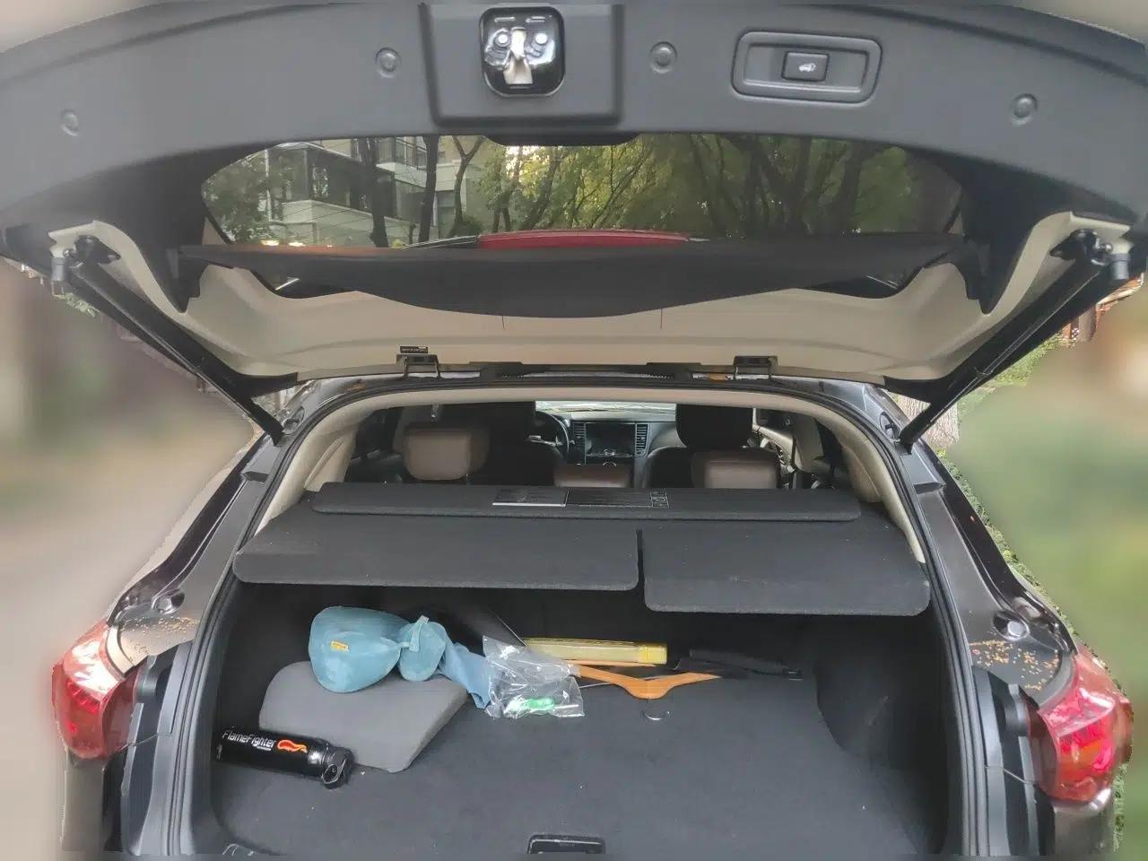 Infiniti QX70 2013 3.7L Standard Edition — миниатюра 20