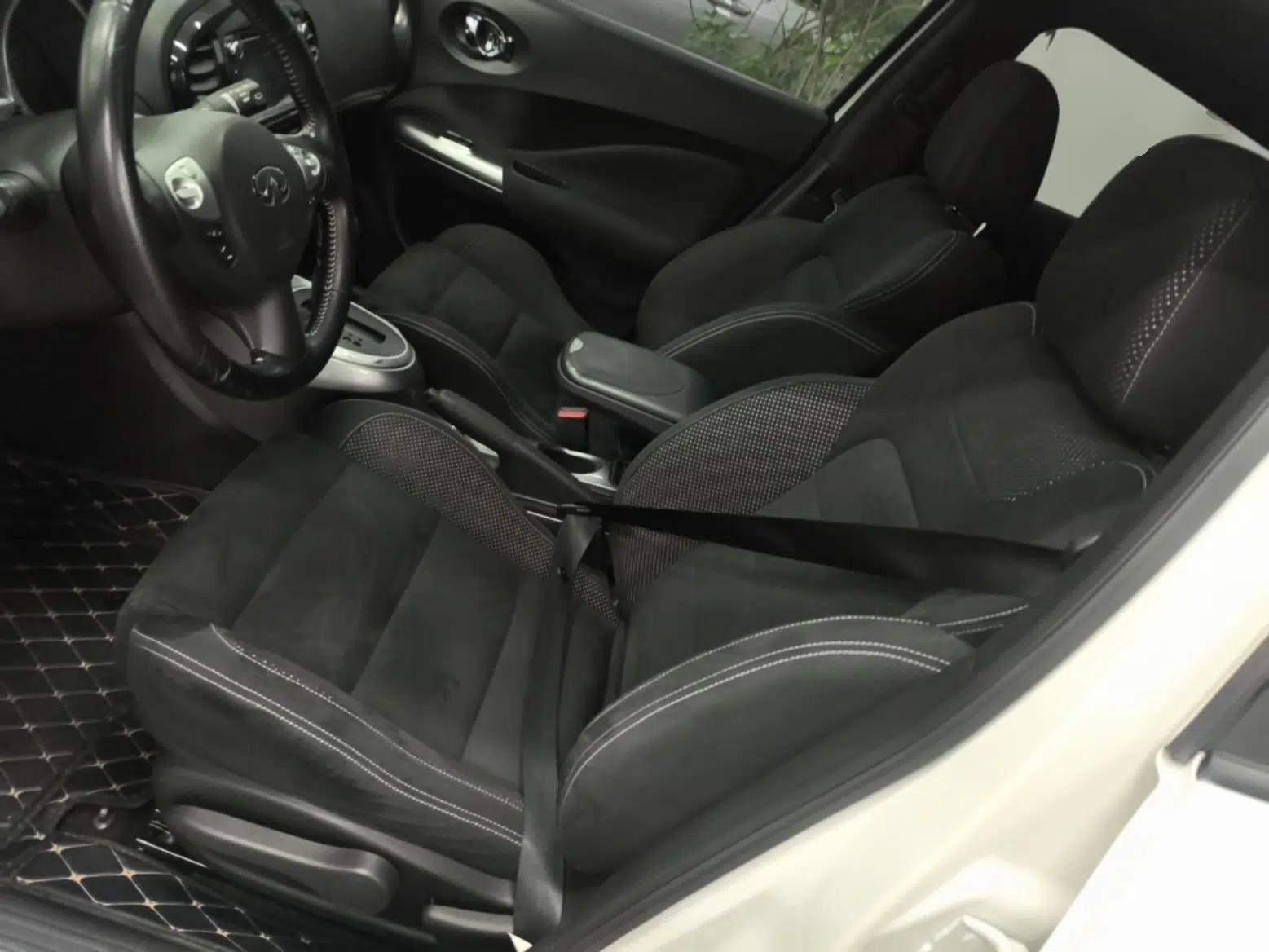 Infiniti ESQ 2014 1.6L Spontaneous Edition — миниатюра 18