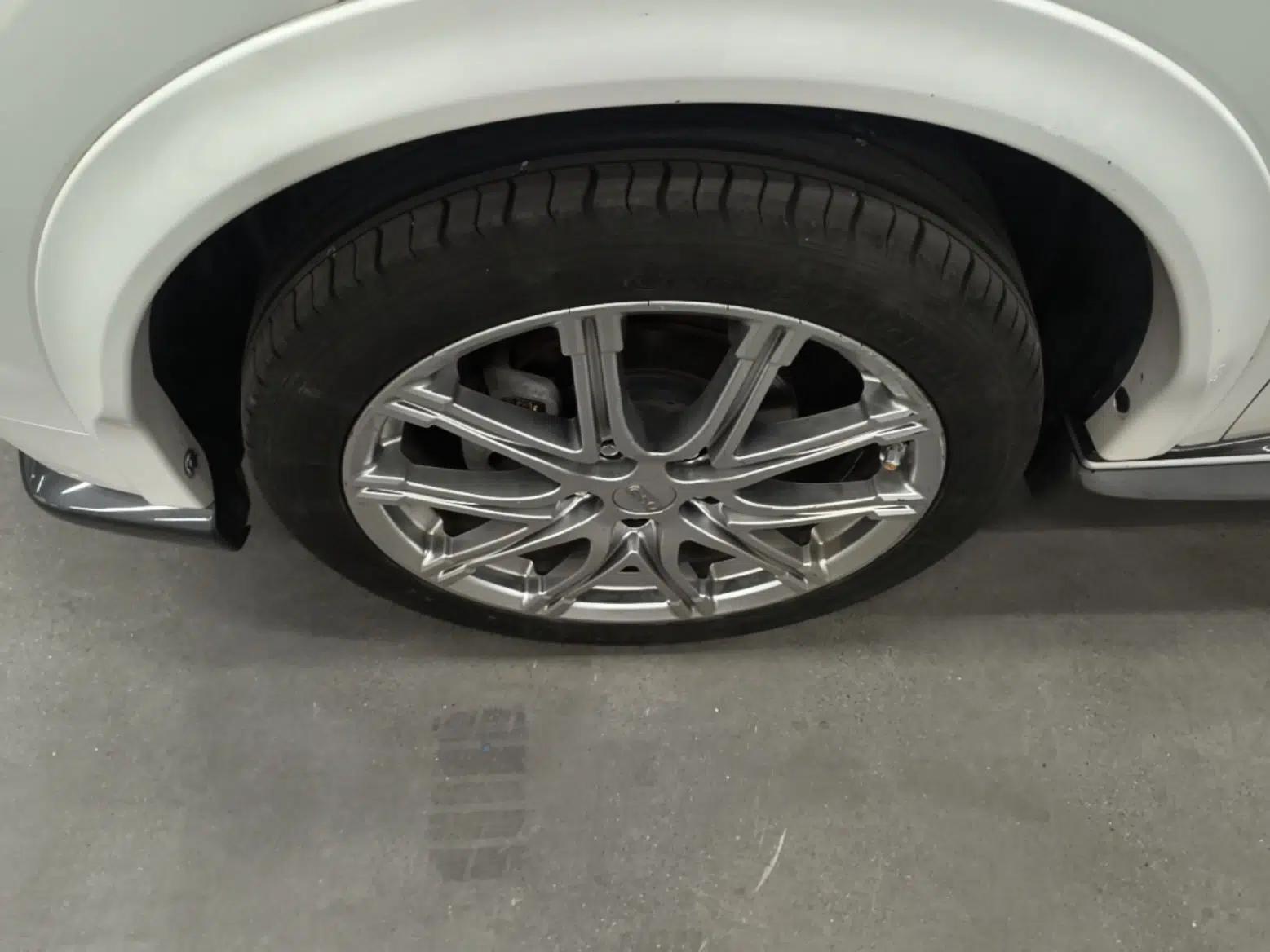 Infiniti ESQ 2014 1.6L Spontaneous Edition — миниатюра 8