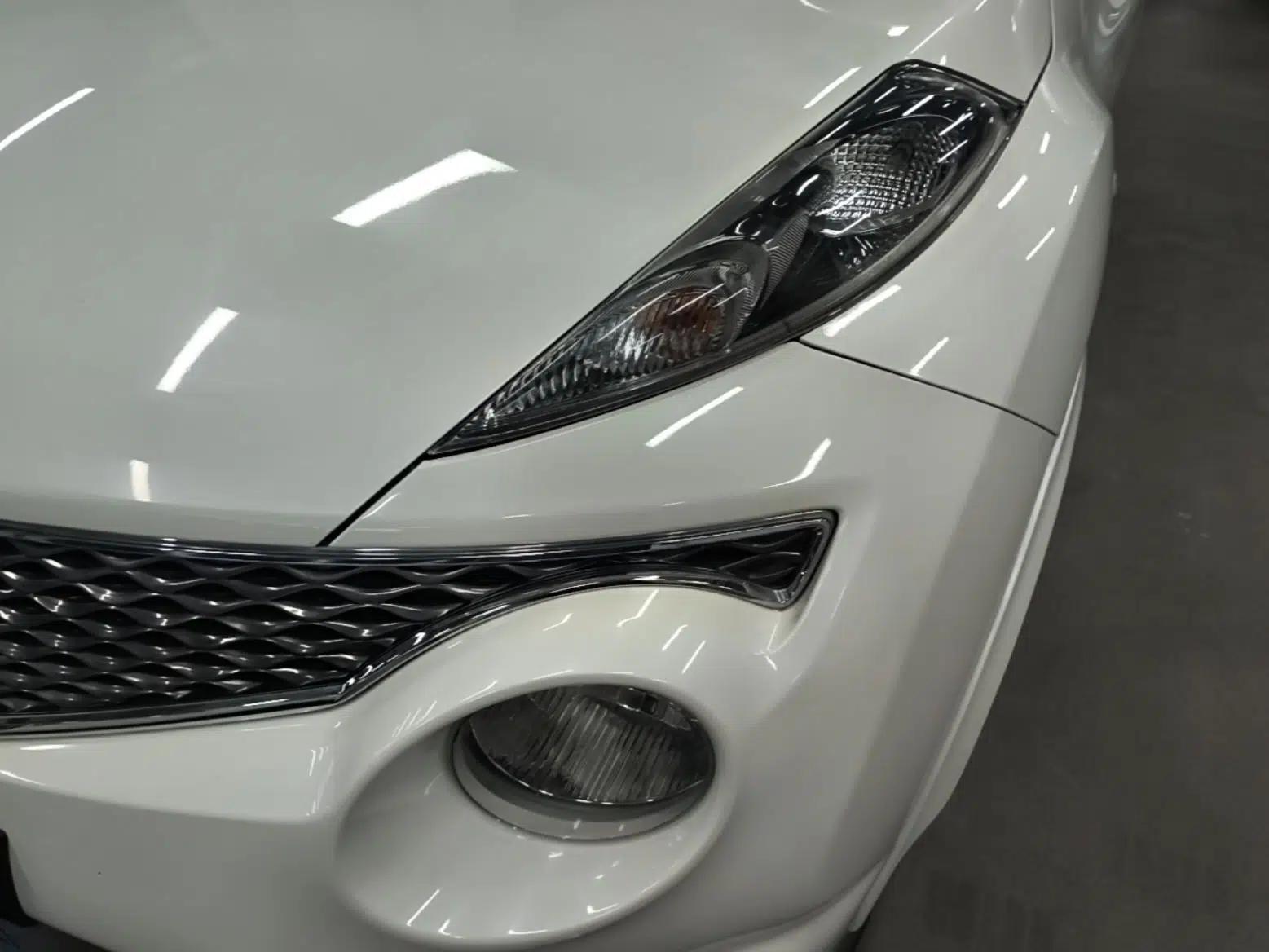 Infiniti ESQ 2014 1.6L Spontaneous Edition — миниатюра 9