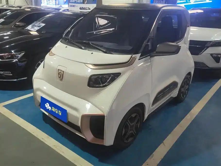 Baojun E200 2020 Model 305KM Smart Edition — миниатюра 1