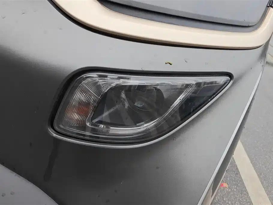 Baojun E200 2019 250KM Smart Edition — миниатюра 5