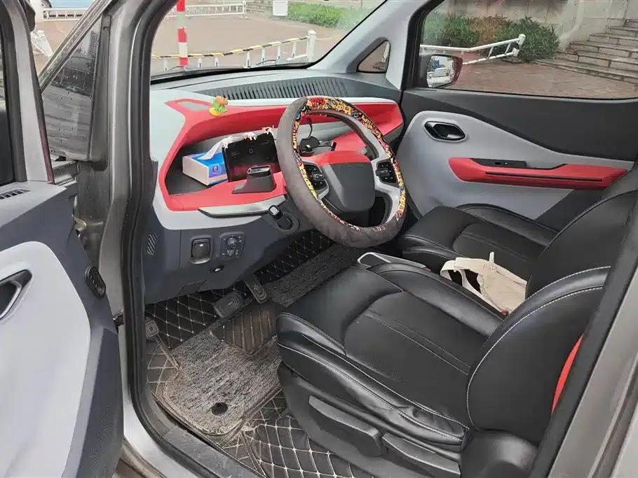 Baojun E200 2019 250KM Smart Edition — миниатюра 9