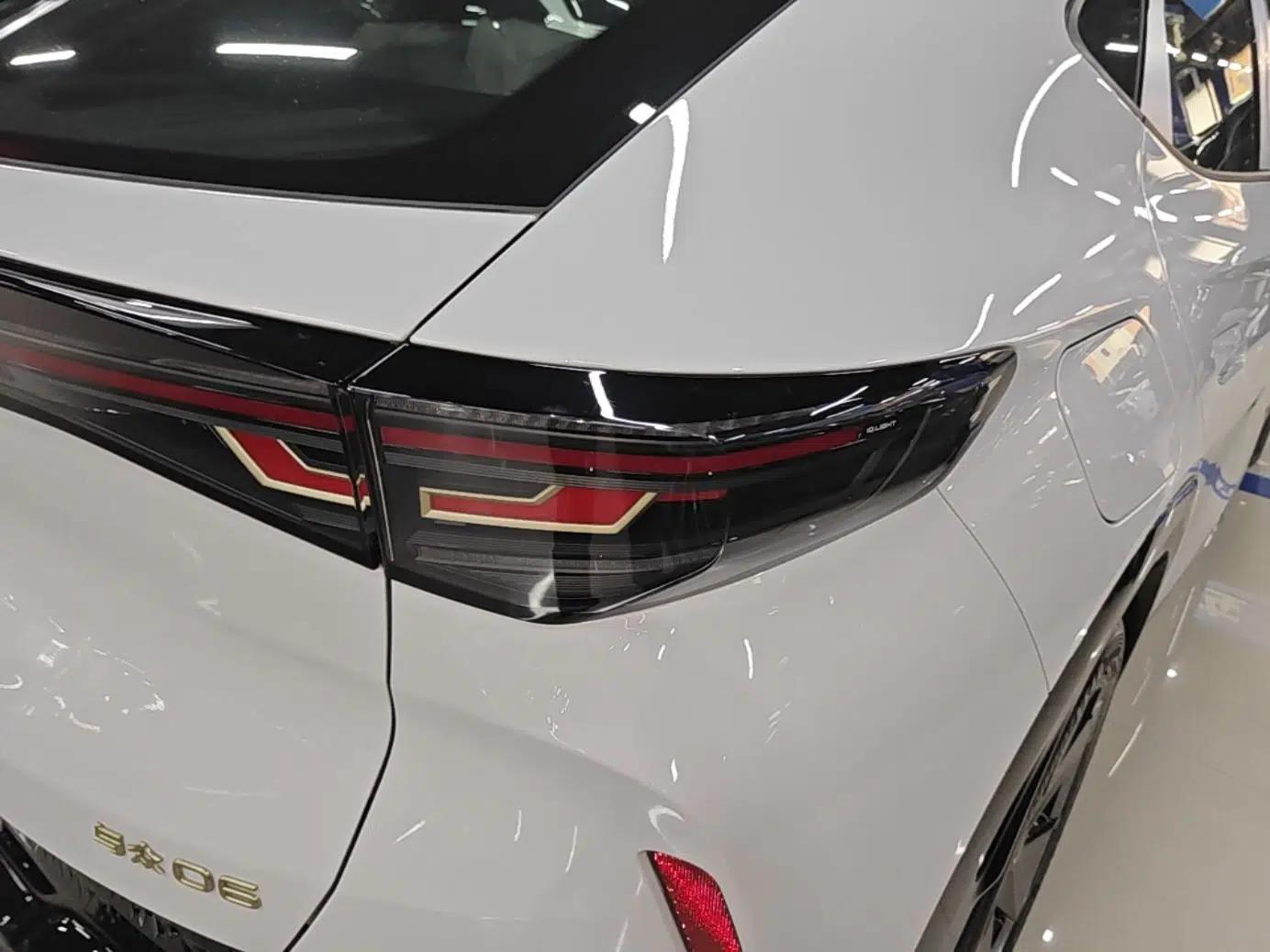 Volkswagen ID.UNYX 2025 Pure Model — миниатюра 7