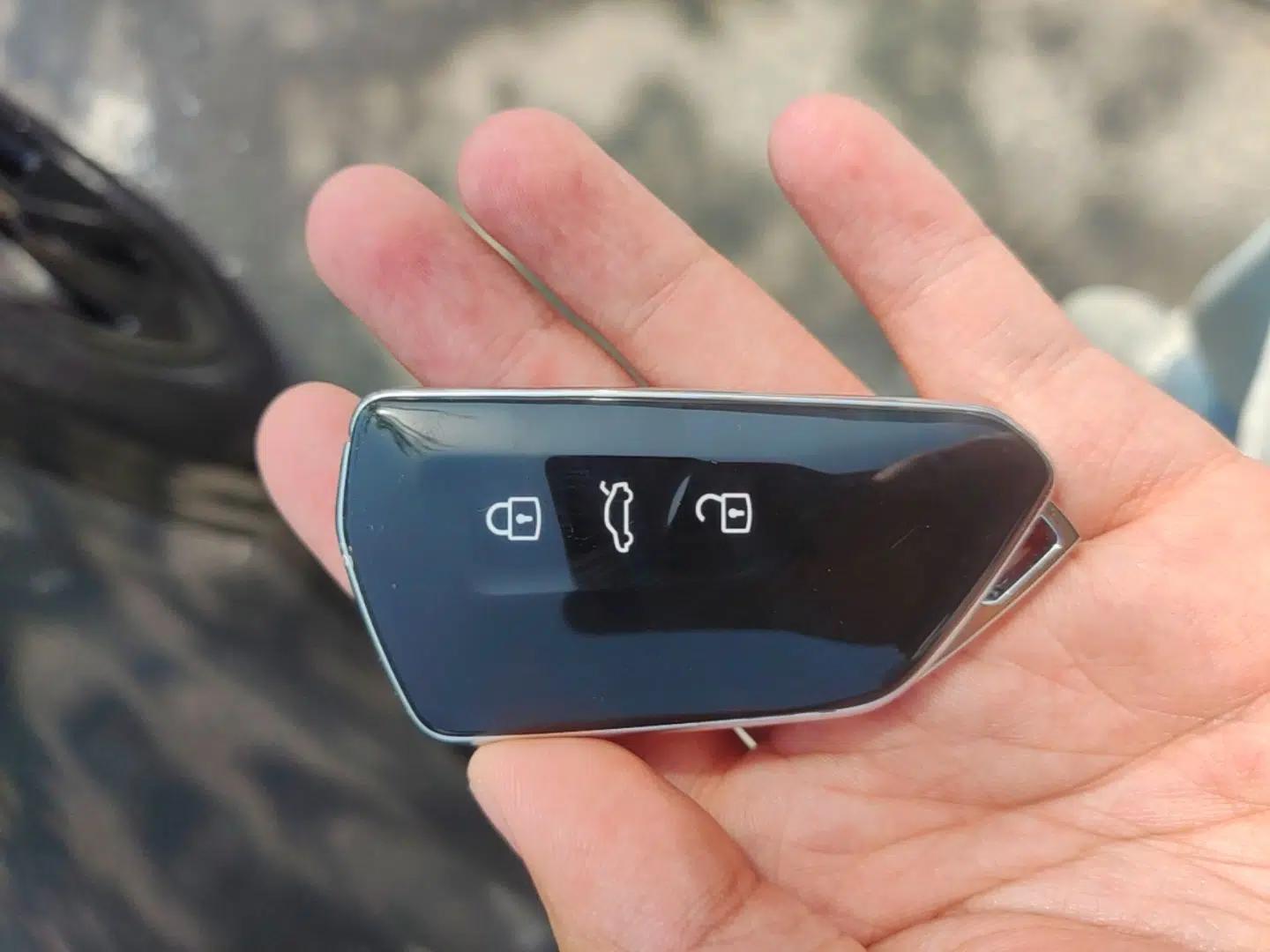 Volkswagen ID.UNYX 2025 Pure Model — миниатюра 12