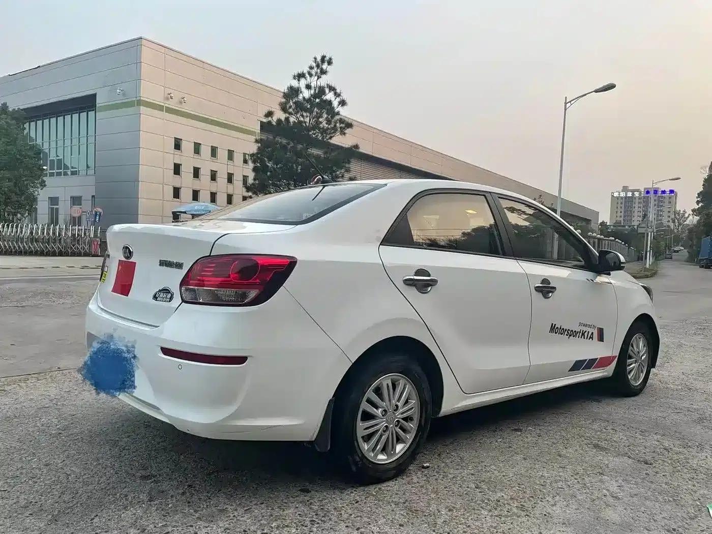 2017 Kia K2 1.4L Manual Smart Edition Value — миниатюра 4