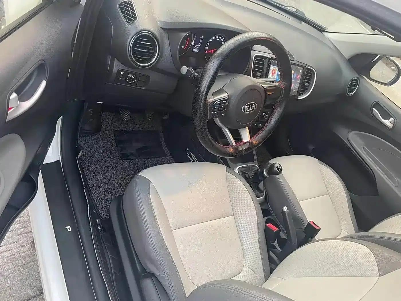 2017 Kia K2 1.4L Manual Smart Edition Value — миниатюра 7