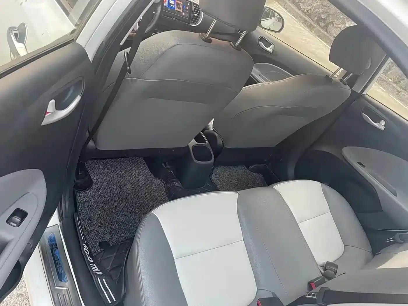 2017 Kia K2 1.4L Manual Smart Edition Value — миниатюра 8