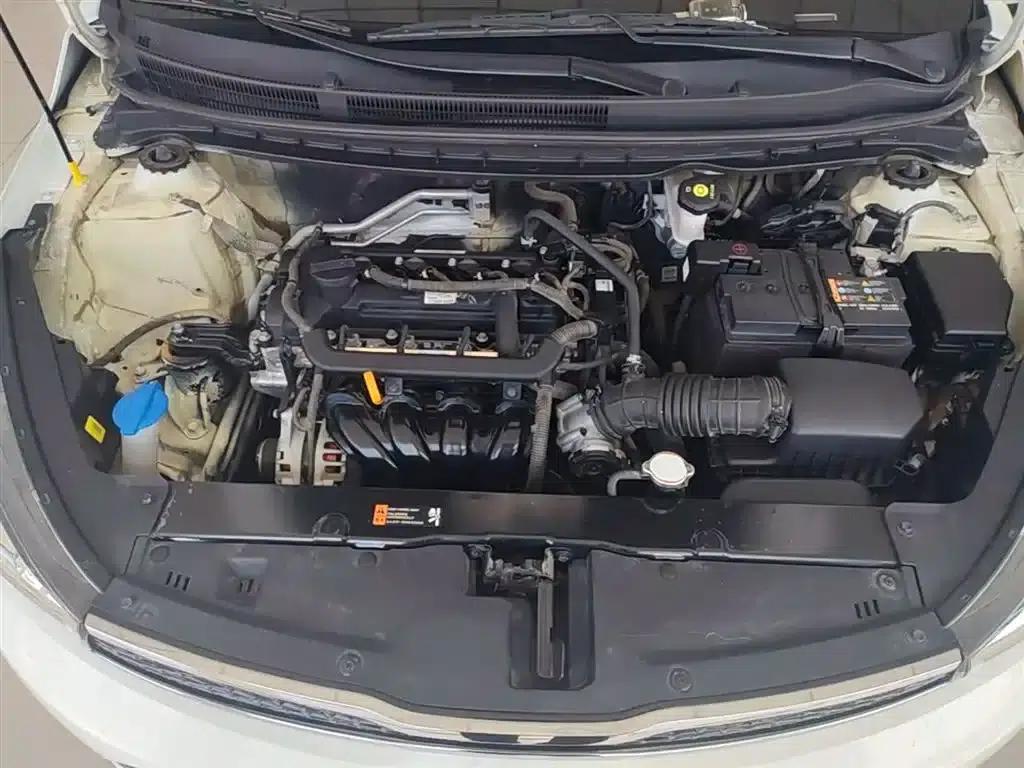 Kia K2 2017 1.4L Manual Smart Fashion Edition — миниатюра 20