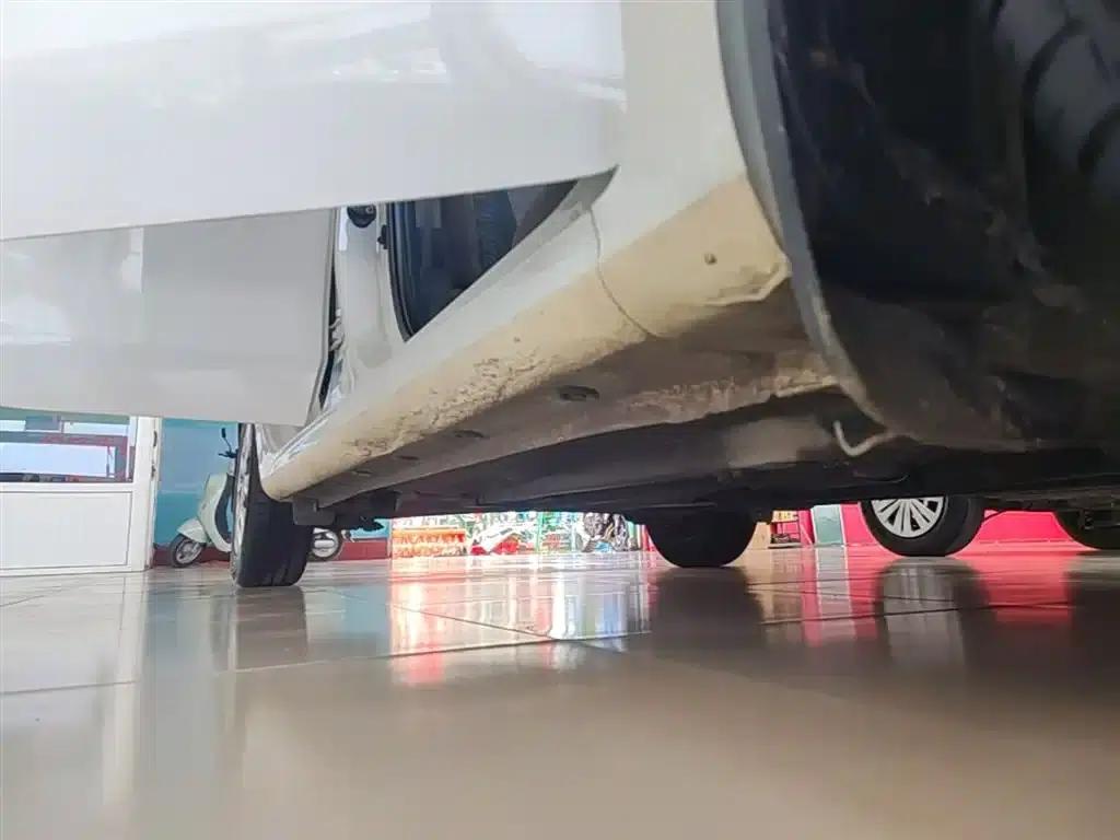 Kia K2 2017 1.4L Manual Smart Fashion Edition — миниатюра 21