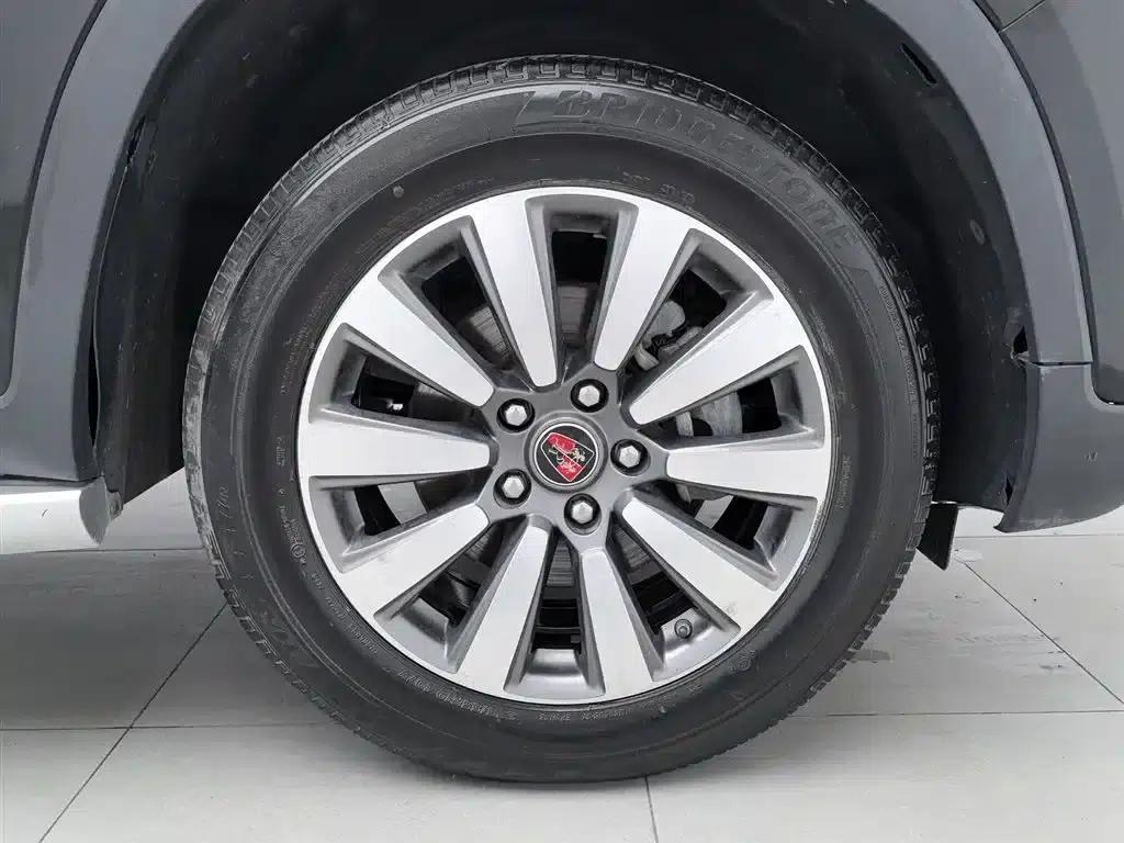 Roewe RX8 2019 30T Intelligent Internet Two-Wheel Drive Super Flagship Edition — миниатюра 17