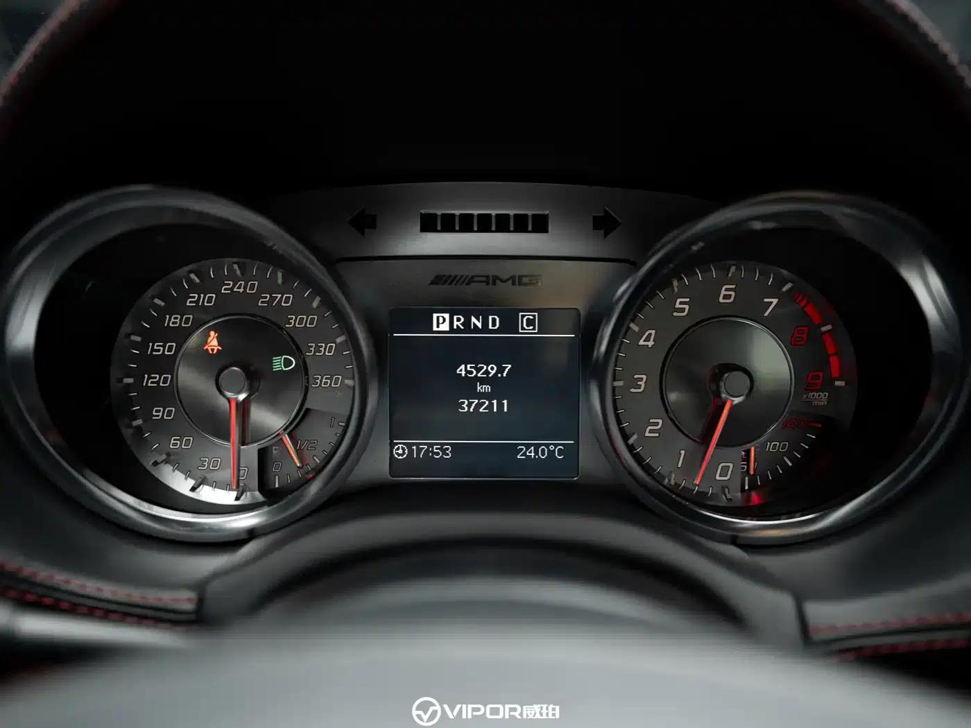 2013 Mercedes-Benz SLS-Class AMG 45th Anniversary China Limited Edition — миниатюра 12