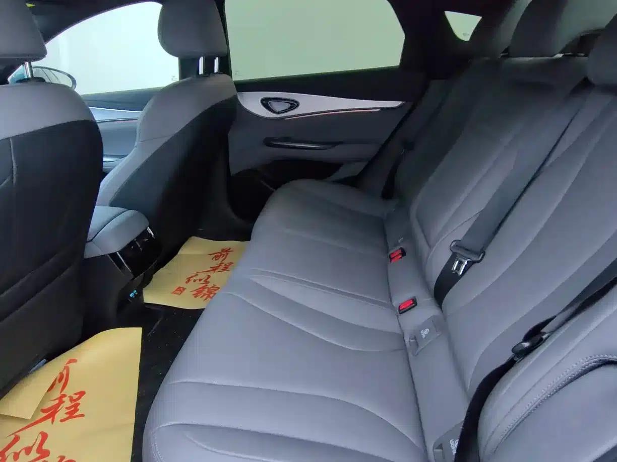 Seal 07 DM-i 2025 Model DM-i 1.5L 125km Luxury — миниатюра 20