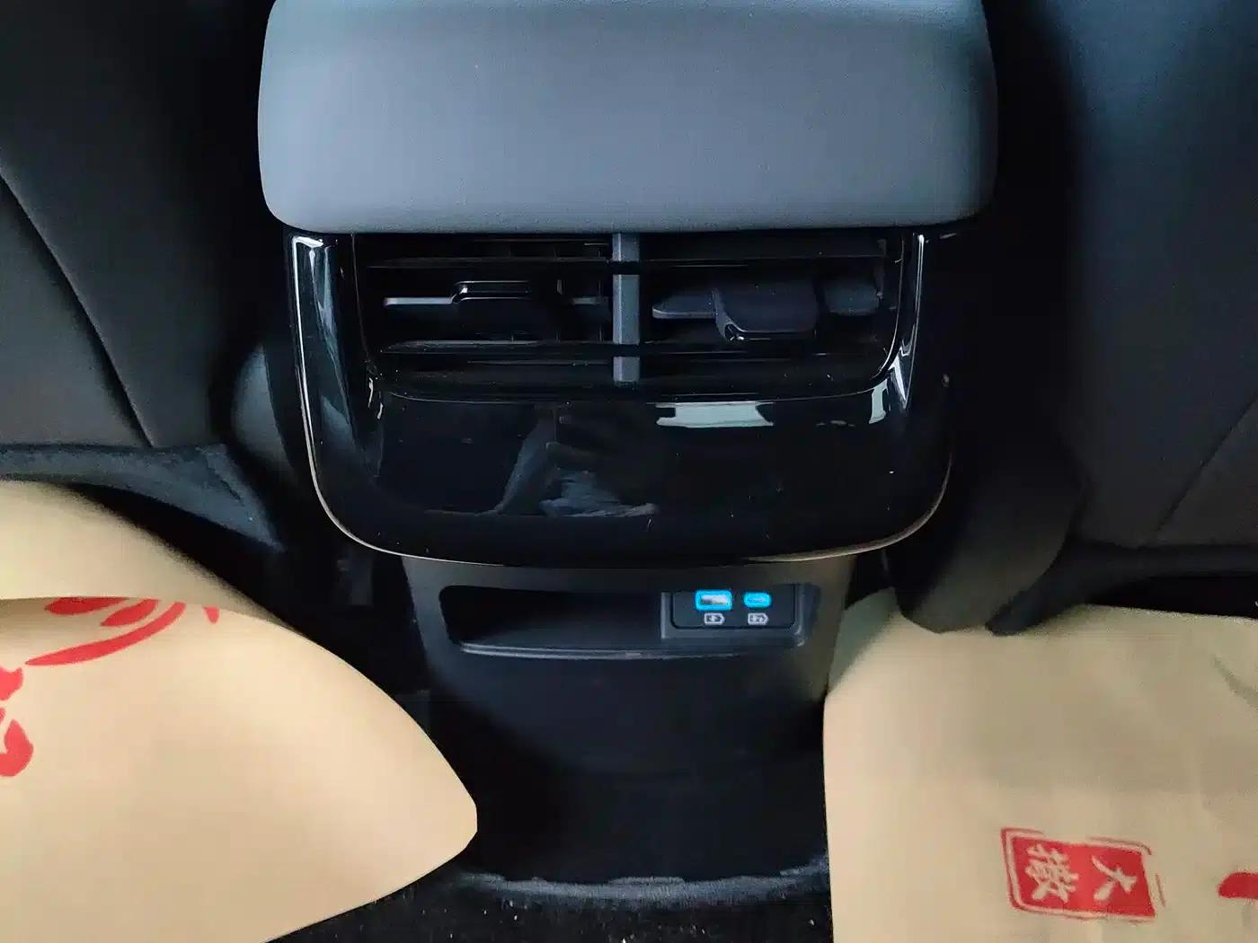 Seal 07 DM-i 2025 Model DM-i 1.5L 125km Luxury — миниатюра 22