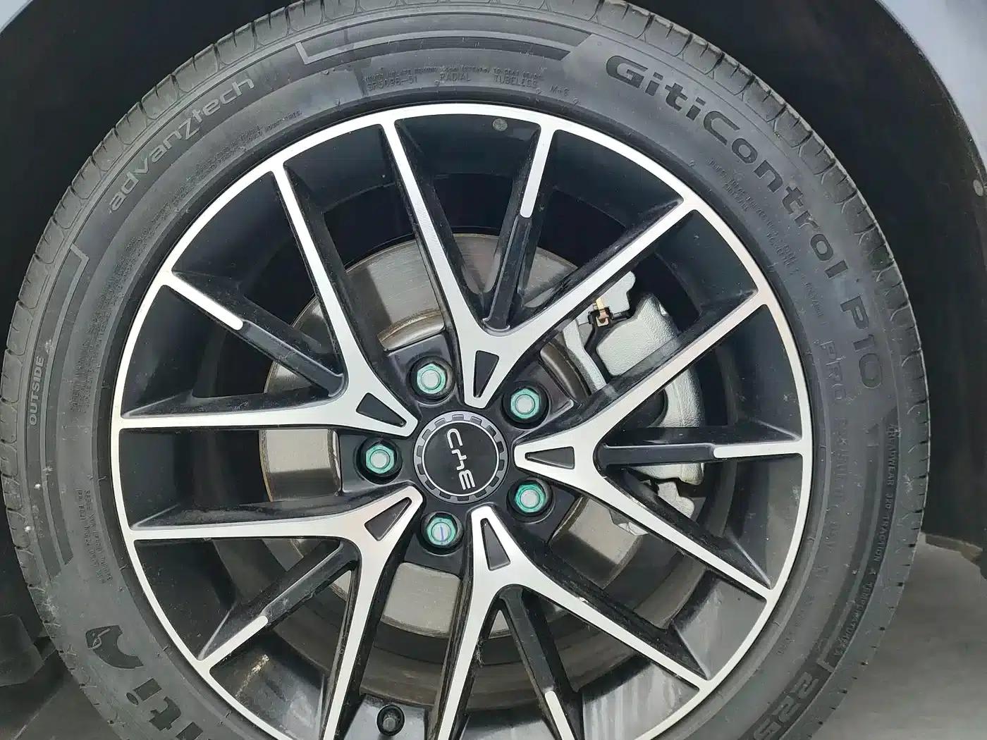 Seal 07 DM-i 2025 Model DM-i 1.5L 125km Luxury — миниатюра 10