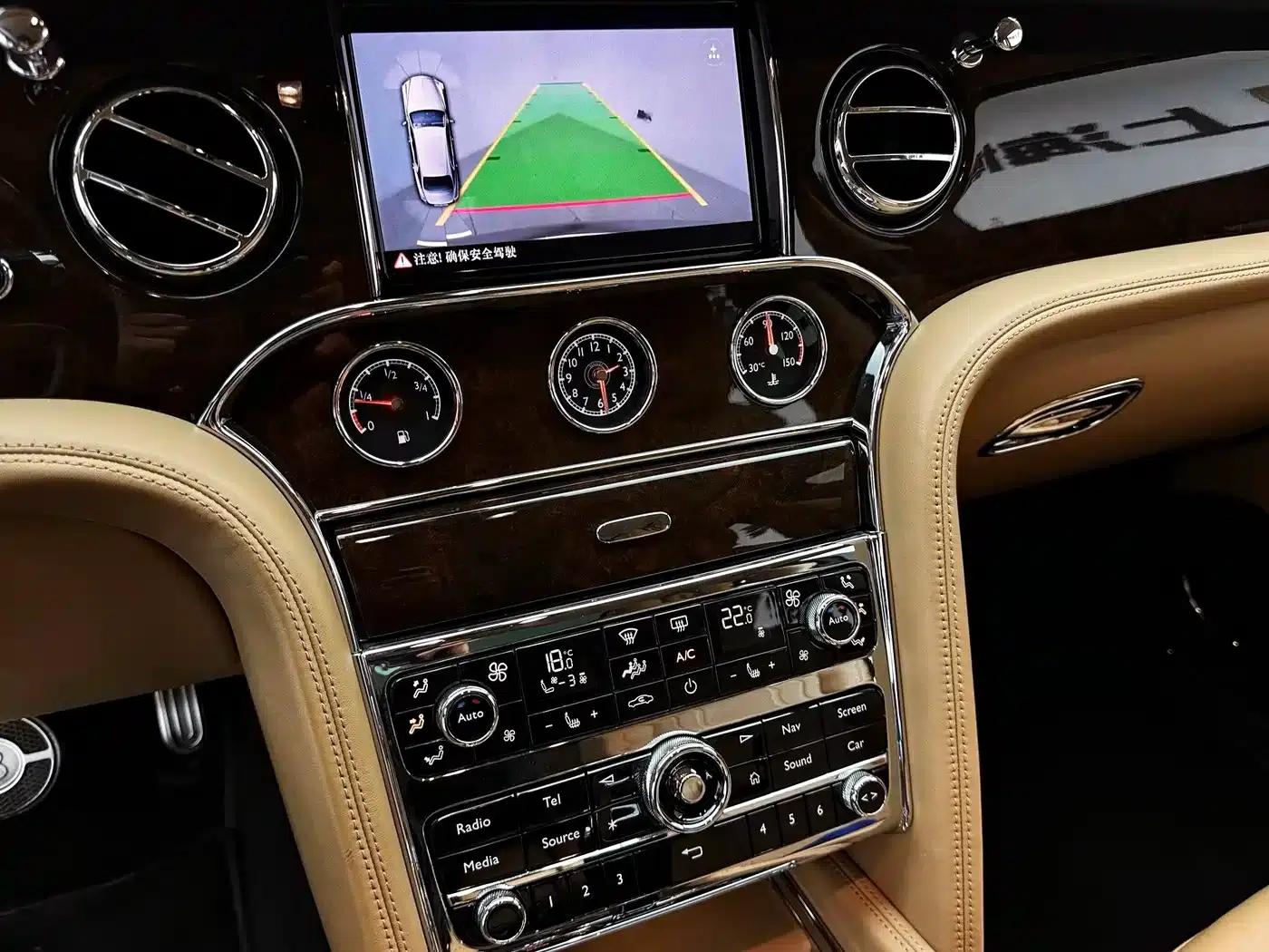 Mulsanne 2017 6.8T Long Wheelbase — миниатюра 18